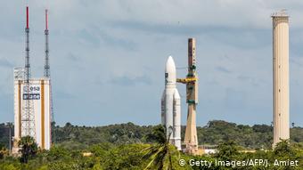 Тяжелые ракеты Ariane 5 Европейское космическоен агентство ESA запускает с космодрома Куру 