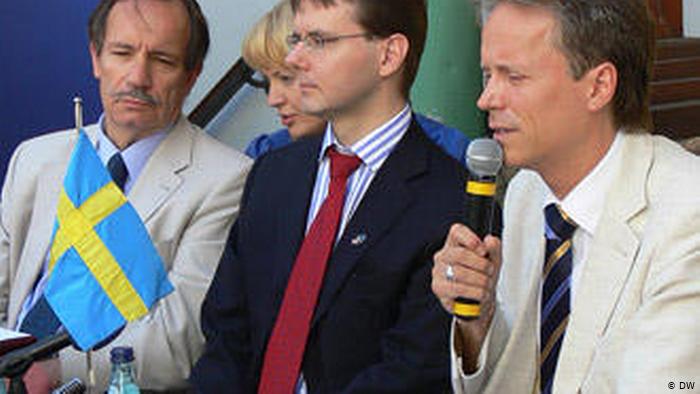 Посол Швеции в Беларуси Стефан Эрикссон и представитель ЕС в Минске Жан-Эрик Хольцапфель