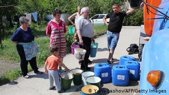 Жители Старого Крыма решают проблемы дефицита воды по-старинке