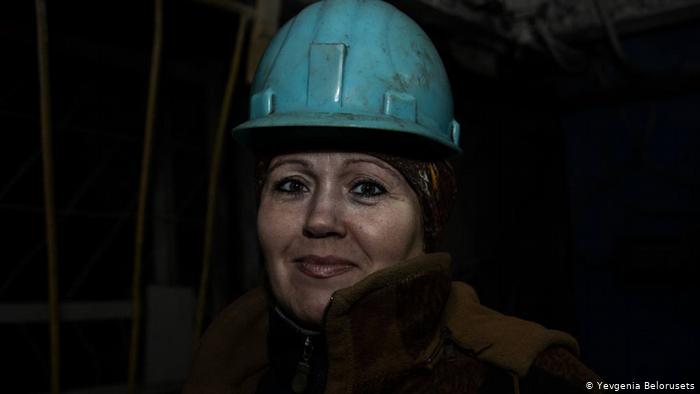 Работница шахты из Красноармейска