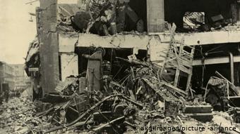 Айзенахский автомобильный завод после бомбардировки (1945 год)