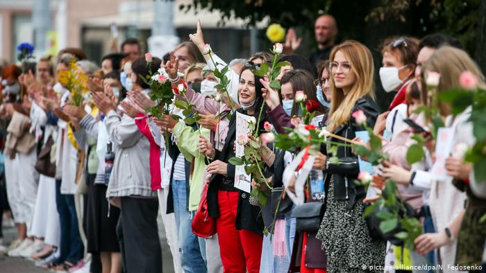 Участницы женского Марша в Минске 29 августа 2020 года