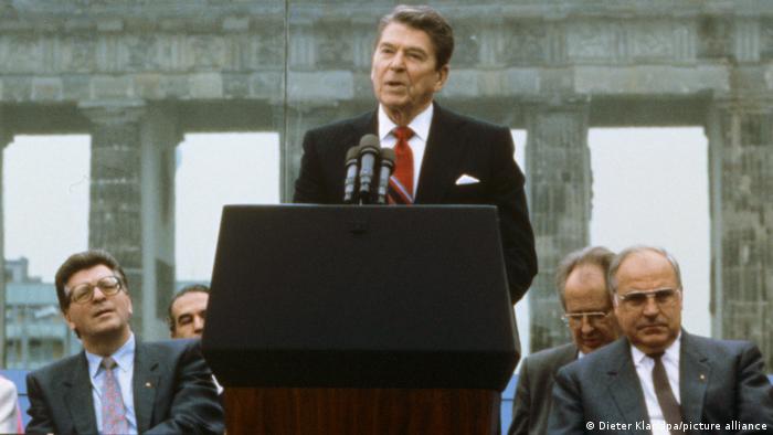 Рональд Рейган в Западном Берлине. 12 июня 1987 года 