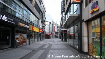 Общепит, магазины, музеи и театры: жизнь в немецких городах до сих пор очень ограничена