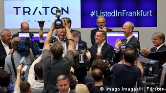 На Франкфуртской бирже празднуют первую котировку акций компании Traton Group 