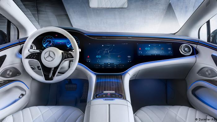 Приборная доска электромобиля класса люкс Mercedes EQS