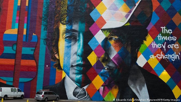 Боб Дилан на мурале в Миннеаполисе