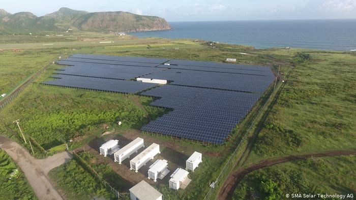 Солнечная и аккумуляторная электростанция на острове Синт-Эстатиус