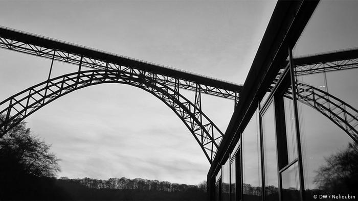 Мюнгстенcкий мост (Müngstener Brücke). Фото: DW / Максим Нелюбин 