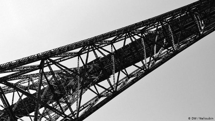 Мюнгстенcкий мост (Müngstener Brücke). Фото: DW / Максим Нелюбин