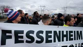 Протесты сотрудников EDF Франции против закрытия старейшей АЭС во Франции