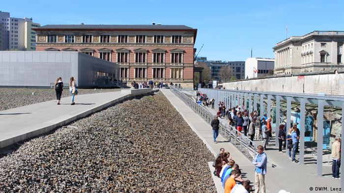 Информационно-выставочный центр Топография террора в Берлине