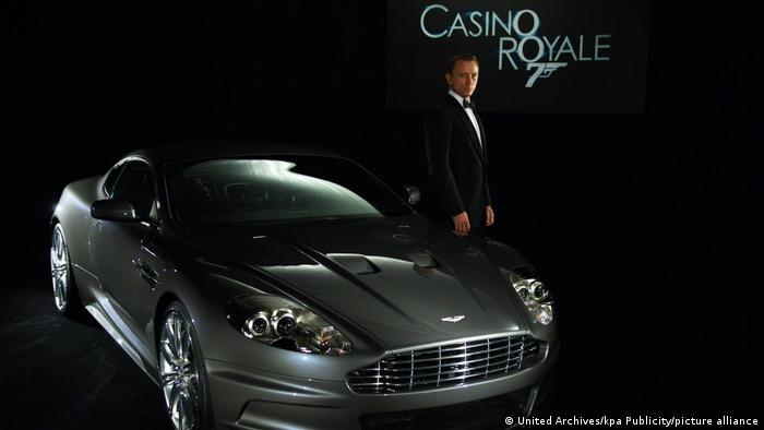 Казино Рояль (2006): Aston Martin DBS