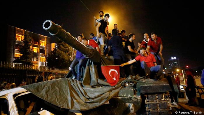 16 июля 2016 года, танки в Анкаре