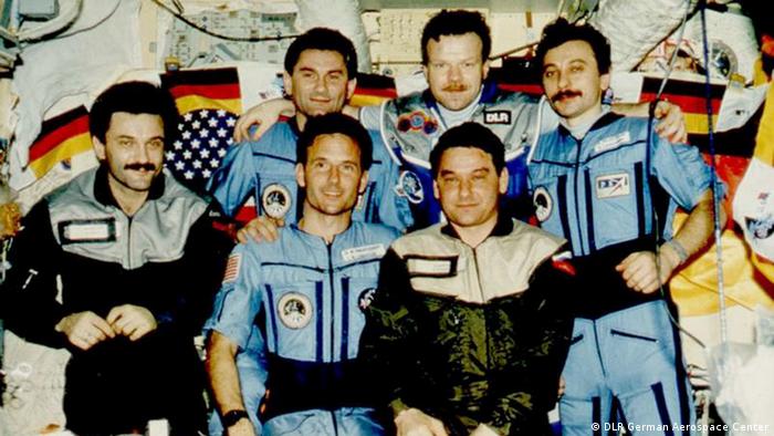 Группа астронавтов на станции Мир