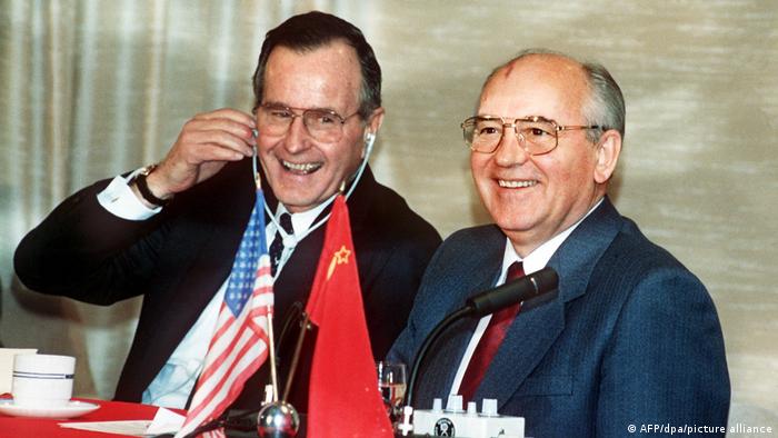 Пресс-конференция Джорджа Буша и Михаила Горбачева по итогам саммита