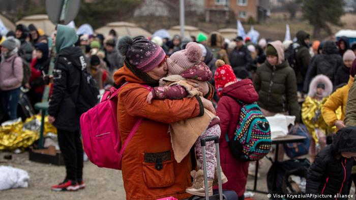 Украинские беженцы на польской границе