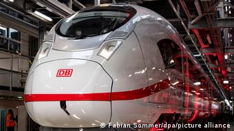 Поезд ICE 3 neo компании Deutsche Bahn