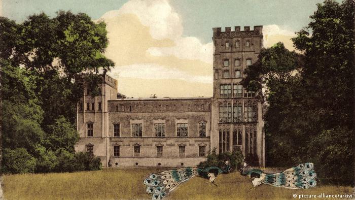 Кавалерский дом на открытке 1927 года