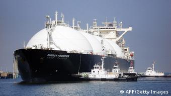 СПГ-танкер в Японии