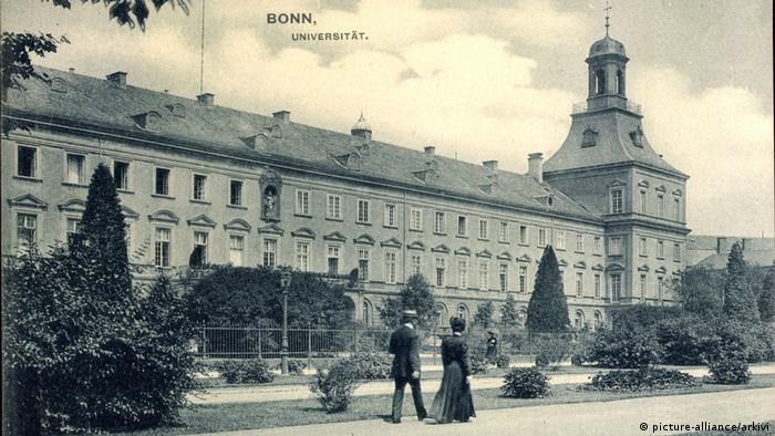 Боннский университет на исторической открытке